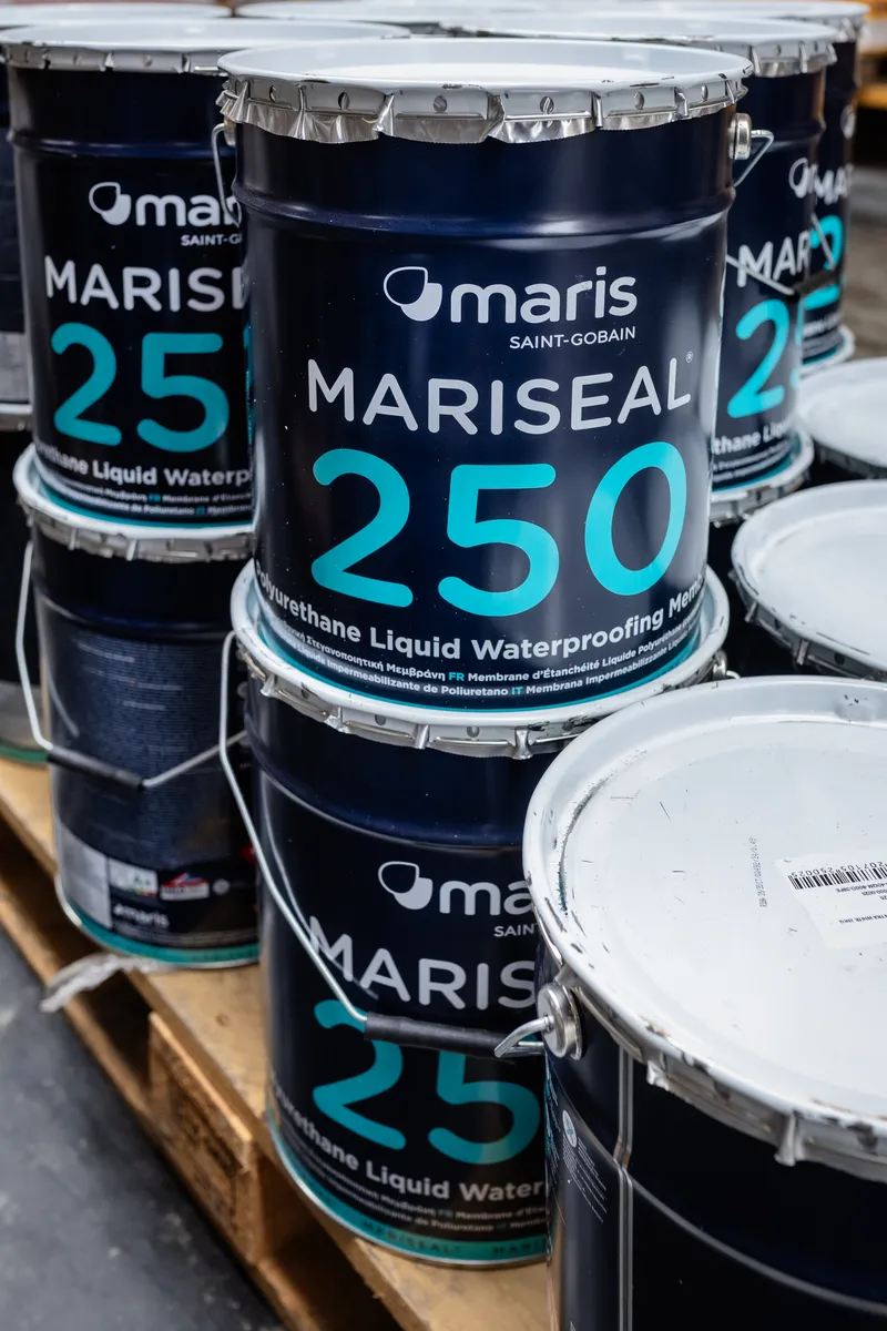 Impermeabilizzante liquido in poliuretano Maris Mariseal 250 – Zampetti Roma Impermeabilizzanti Maris Mariseal 250